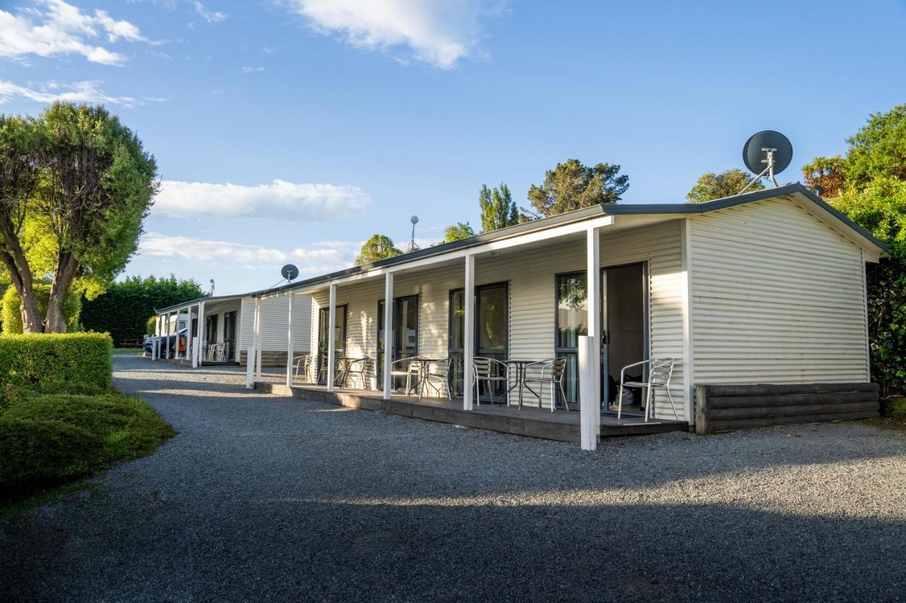 Akaroa Top 10 Holiday Park Extérieur photo